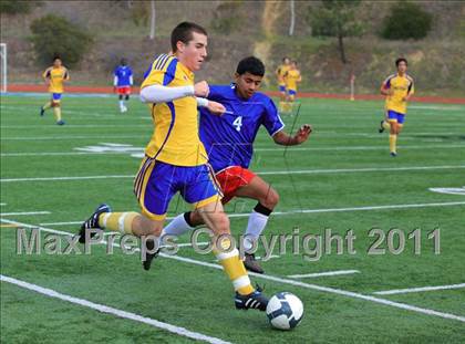 Thumbnail 1 in Grossmont vs. Crawford photogallery.