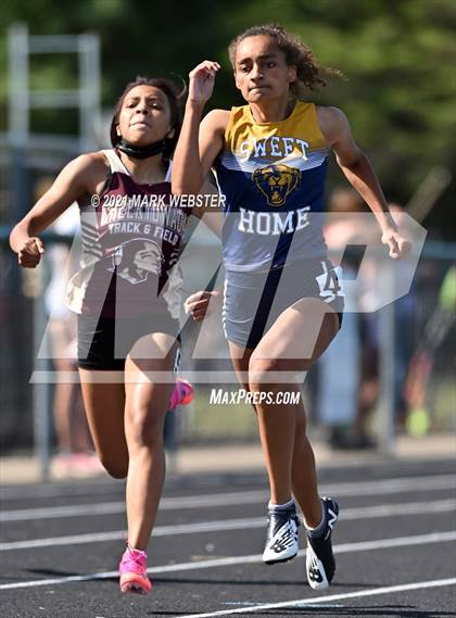 Thumbnail 3 in Section 6 Class A Track and Field Championships (Girls) photogallery.