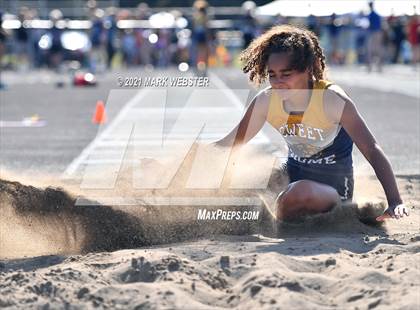 Thumbnail 1 in Section 6 Class A Track and Field Championships (Girls) photogallery.