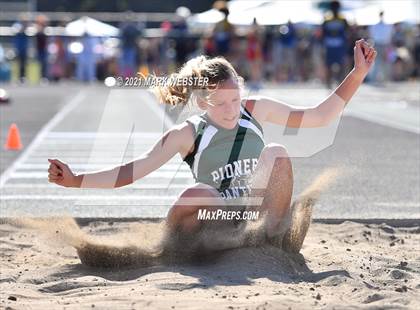 Thumbnail 3 in Section 6 Class A Track and Field Championships (Girls) photogallery.