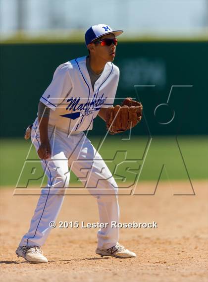 Thumbnail 2 in Uvalde @ MacArthur photogallery.