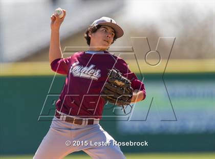 Thumbnail 3 in Uvalde @ MacArthur photogallery.