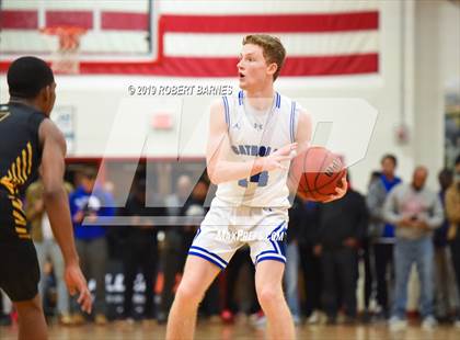 Thumbnail 3 in Archbishop Wood vs. Wildwood Catholic photogallery.