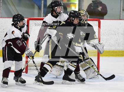 Thumbnail 3 in Trumbull @ North Haven photogallery.