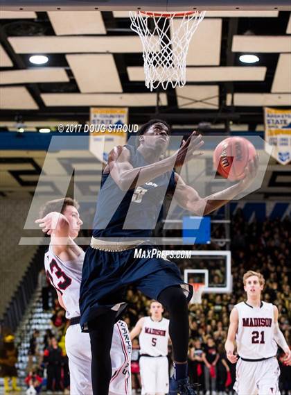 Thumbnail 1 in Madison vs. Hylton (VHSL 6A Quarterfinal Playoff) photogallery.
