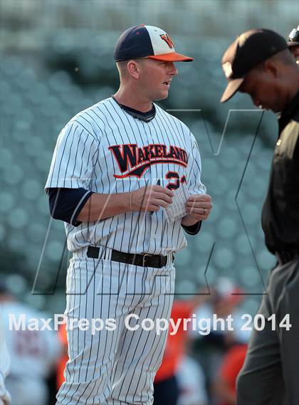 Thumbnail 1 in Highland Park vs. Wakeland (UIL 4A Region II Bi-District Playoff) photogallery.