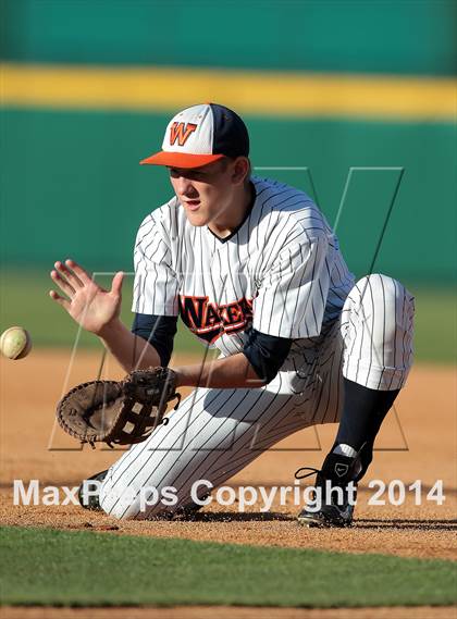 Thumbnail 3 in Highland Park vs. Wakeland (UIL 4A Region II Bi-District Playoff) photogallery.