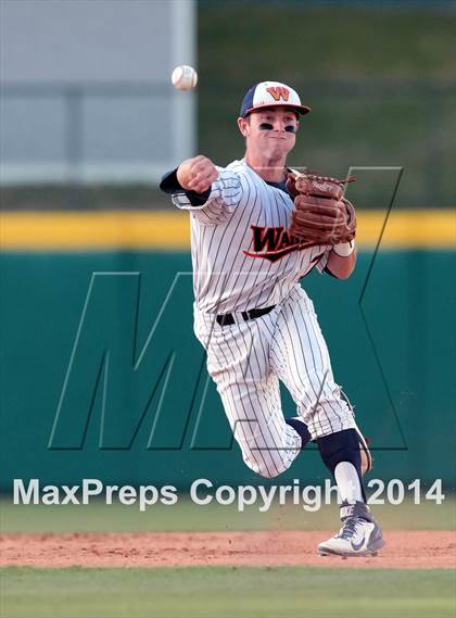 Thumbnail 1 in Highland Park vs. Wakeland (UIL 4A Region II Bi-District Playoff) photogallery.