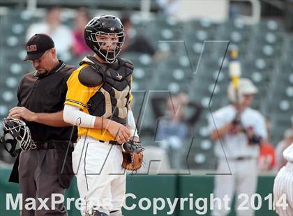 Thumbnail 3 in Highland Park vs. Wakeland (UIL 4A Region II Bi-District Playoff) photogallery.