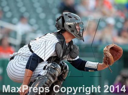 Thumbnail 2 in Highland Park vs. Wakeland (UIL 4A Region II Bi-District Playoff) photogallery.