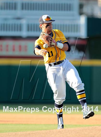 Thumbnail 2 in Highland Park vs. Wakeland (UIL 4A Region II Bi-District Playoff) photogallery.