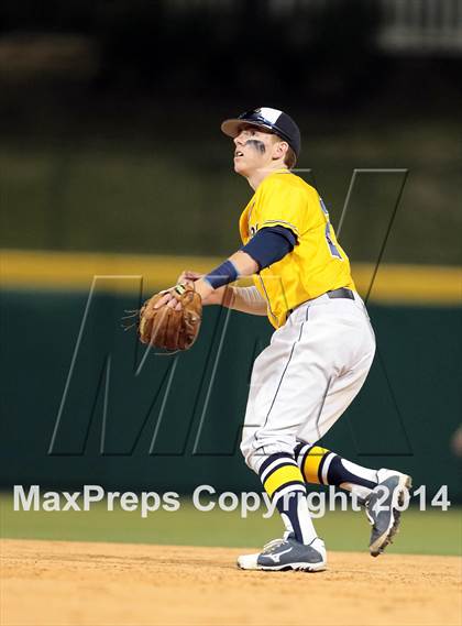 Thumbnail 1 in Highland Park vs. Wakeland (UIL 4A Region II Bi-District Playoff) photogallery.
