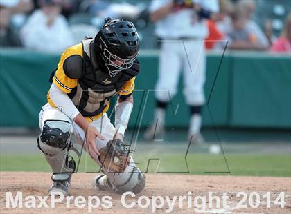 Thumbnail 1 in Highland Park vs. Wakeland (UIL 4A Region II Bi-District Playoff) photogallery.