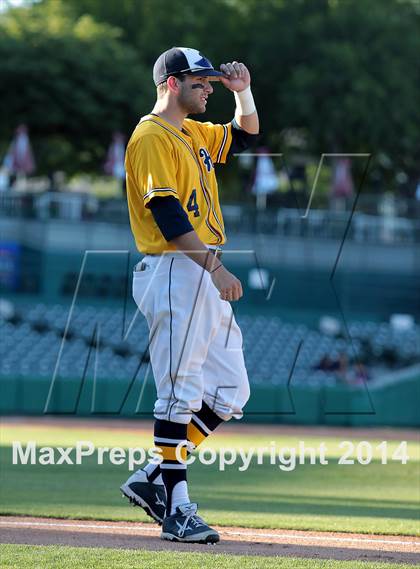 Thumbnail 2 in Highland Park vs. Wakeland (UIL 4A Region II Bi-District Playoff) photogallery.
