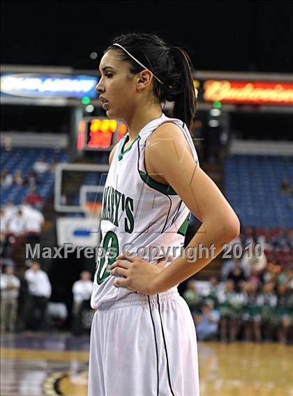 Thumbnail 2 in St. Mary's vs. Sacramento (CIF SJS D3 Finals) photogallery.