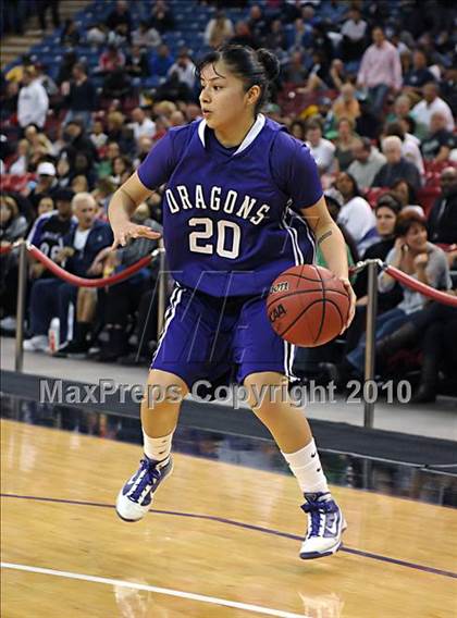 Thumbnail 2 in St. Mary's vs. Sacramento (CIF SJS D3 Finals) photogallery.