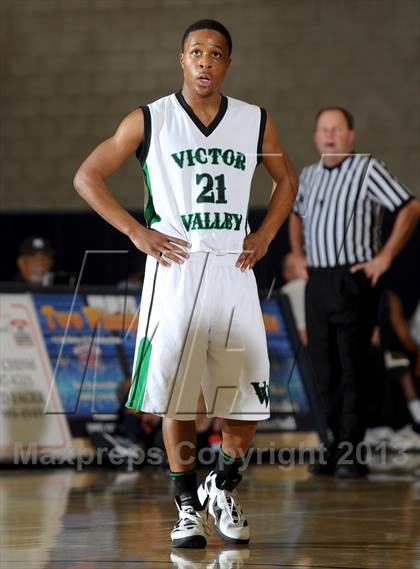 Thumbnail 2 in Roosevelt vs. Victor Valley (I Have a Dream Classic) photogallery.
