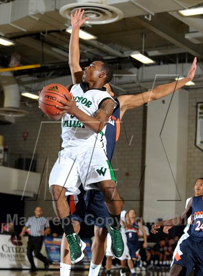 Thumbnail 1 in Roosevelt vs. Victor Valley (I Have a Dream Classic) photogallery.