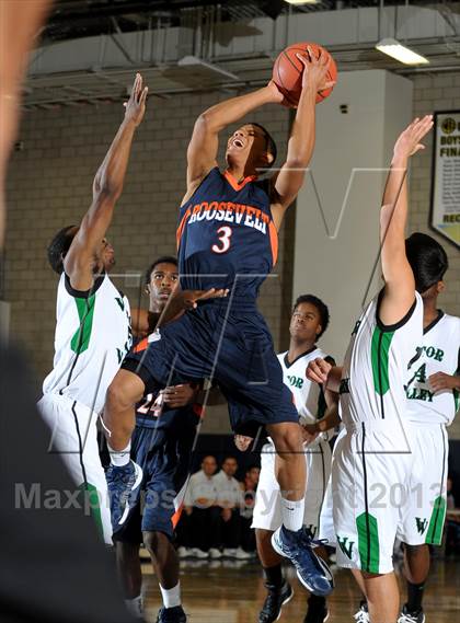 Thumbnail 2 in Roosevelt vs. Victor Valley (I Have a Dream Classic) photogallery.