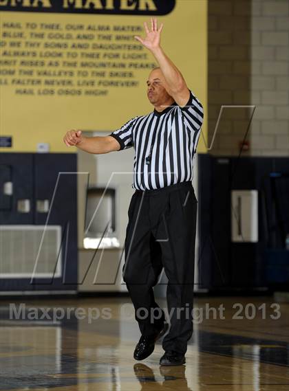 Thumbnail 2 in Roosevelt vs. Victor Valley (I Have a Dream Classic) photogallery.