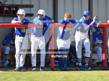 Thumbnail 1 in Bland vs Leonard (Pottsboro Invitational) photogallery.