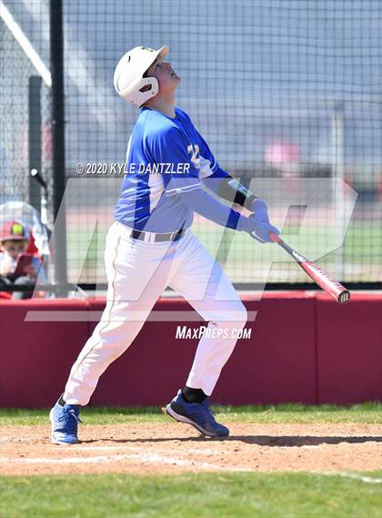 Thumbnail 1 in Bland vs Leonard (Pottsboro Invitational) photogallery.