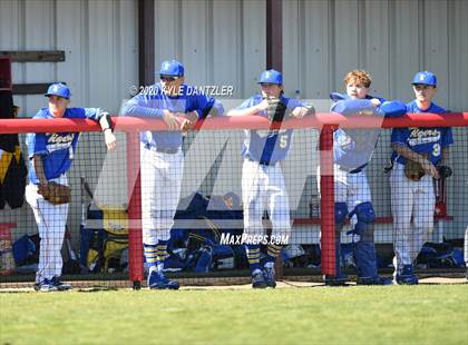 Thumbnail 3 in Bland vs Leonard (Pottsboro Invitational) photogallery.