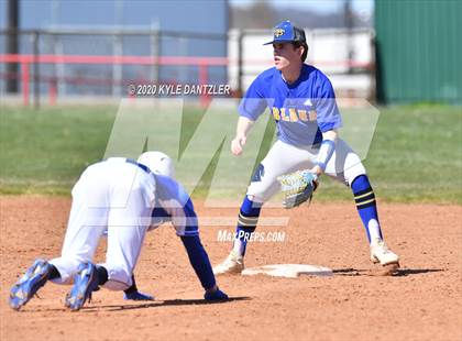 Thumbnail 3 in Bland vs Leonard (Pottsboro Invitational) photogallery.