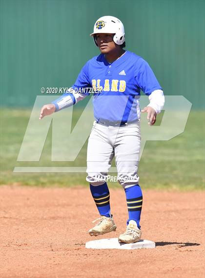 Thumbnail 3 in Bland vs Leonard (Pottsboro Invitational) photogallery.