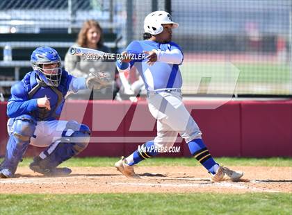 Thumbnail 1 in Bland vs Leonard (Pottsboro Invitational) photogallery.
