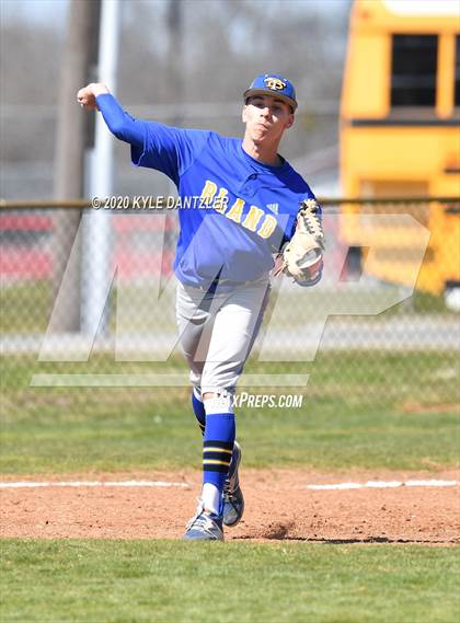 Thumbnail 2 in Bland vs Leonard (Pottsboro Invitational) photogallery.