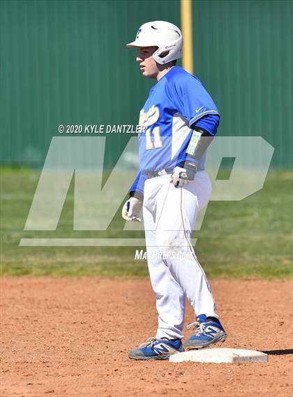 Thumbnail 1 in Bland vs Leonard (Pottsboro Invitational) photogallery.