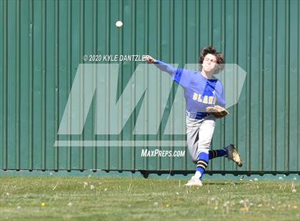 Thumbnail 3 in Bland vs Leonard (Pottsboro Invitational) photogallery.