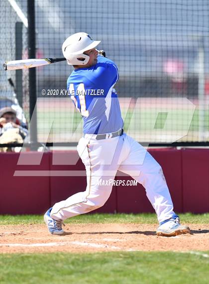 Thumbnail 2 in Bland vs Leonard (Pottsboro Invitational) photogallery.