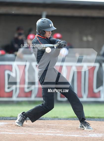 Thumbnail 2 in Amanda-Clearcreek vs Circleville photogallery.