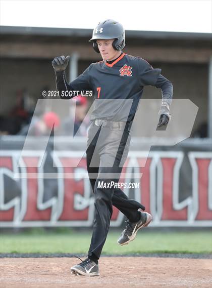 Thumbnail 2 in Amanda-Clearcreek vs Circleville photogallery.