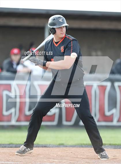 Thumbnail 3 in Amanda-Clearcreek vs Circleville photogallery.