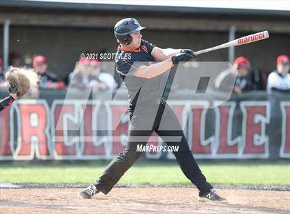 Thumbnail 2 in Amanda-Clearcreek vs Circleville photogallery.