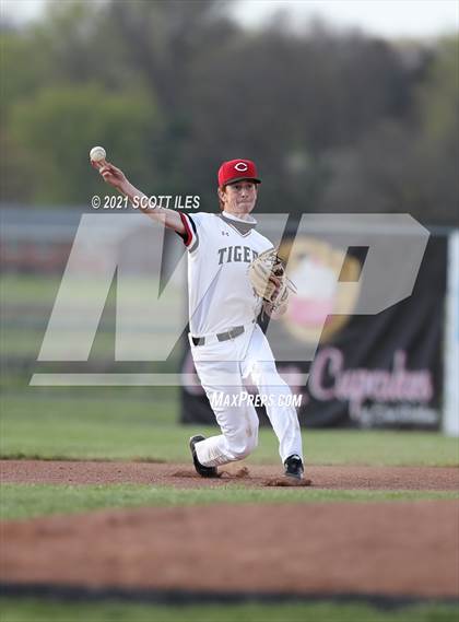 Thumbnail 1 in Amanda-Clearcreek vs Circleville photogallery.