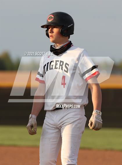 Thumbnail 2 in Amanda-Clearcreek vs Circleville photogallery.