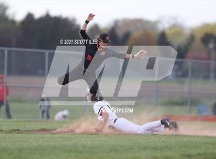 Thumbnail 1 in Amanda-Clearcreek vs Circleville photogallery.