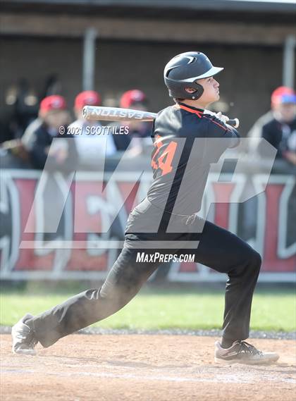 Thumbnail 2 in Amanda-Clearcreek vs Circleville photogallery.