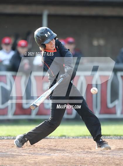 Thumbnail 3 in Amanda-Clearcreek vs Circleville photogallery.