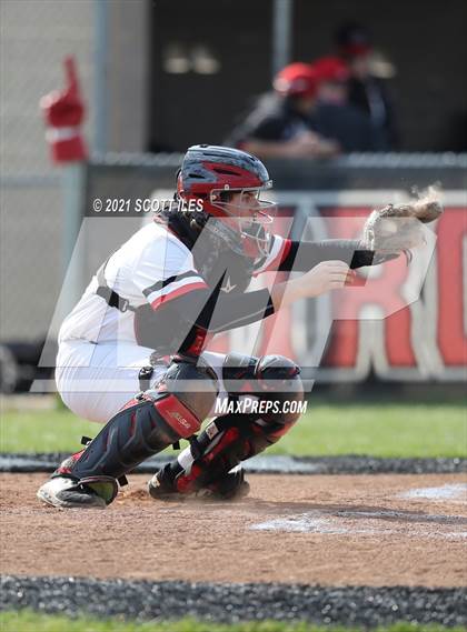 Thumbnail 2 in Amanda-Clearcreek vs Circleville photogallery.