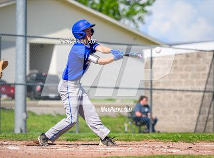 Thumbnail 2 in Flippin @ Cotter photogallery.