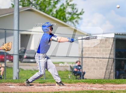 Thumbnail 3 in Flippin @ Cotter photogallery.
