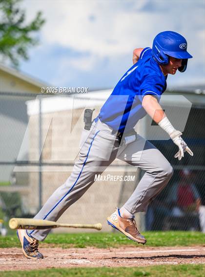 Thumbnail 3 in Flippin @ Cotter photogallery.