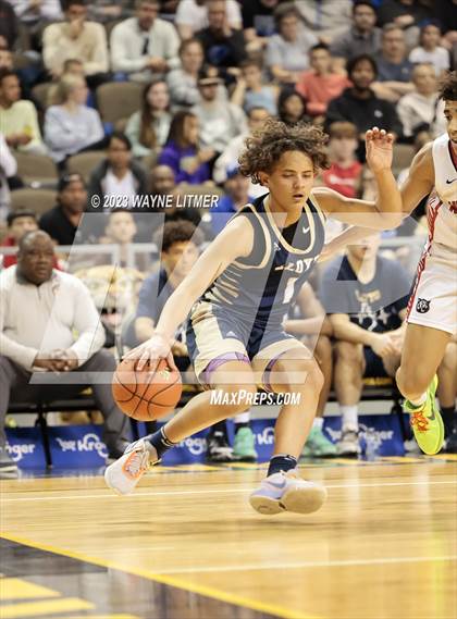 Thumbnail 3 in Lloyd Memorial vs Newport (2023 9th Region Boys Basketball Tournament) photogallery.