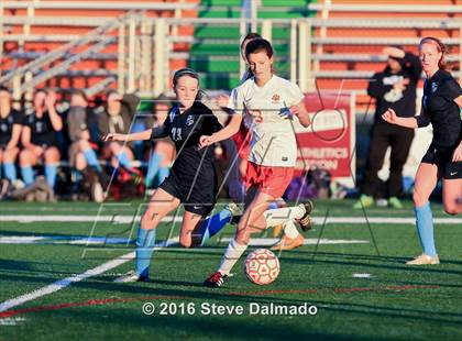 Thumbnail 1 in Mt. Carmel vs. Northshore (LHSAA D1 Regional Playoff) photogallery.
