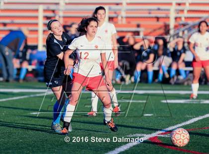 Thumbnail 2 in Mt. Carmel vs. Northshore (LHSAA D1 Regional Playoff) photogallery.